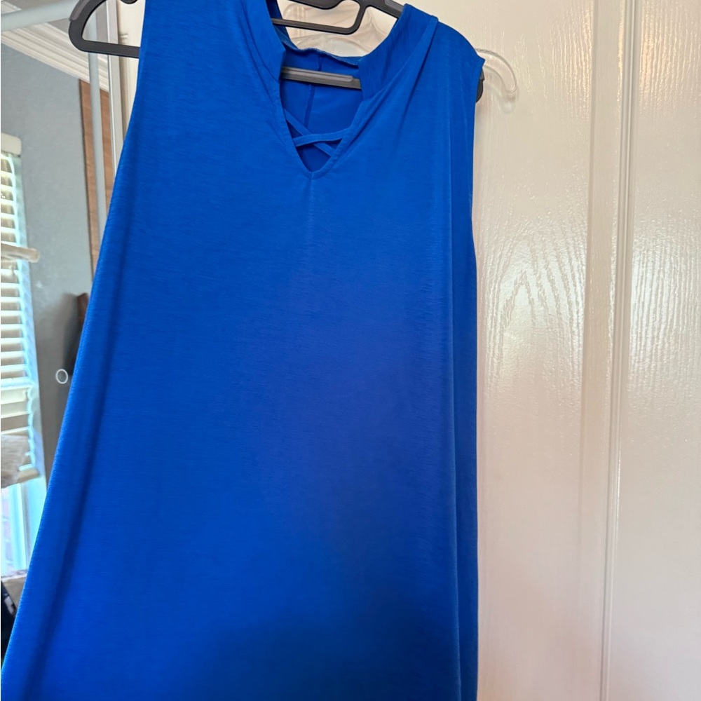 Solid dress